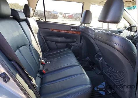 2011 Subaru Outback 2.5I Limited z USA, uszkodzony, nr VIN 4S4BRBKC6B3337996